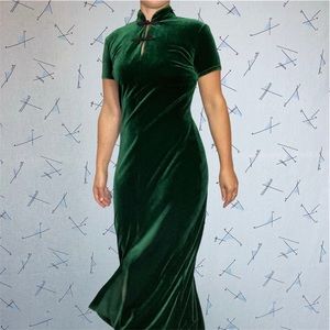 Green Velvet Vintage Asian collar 90s dress